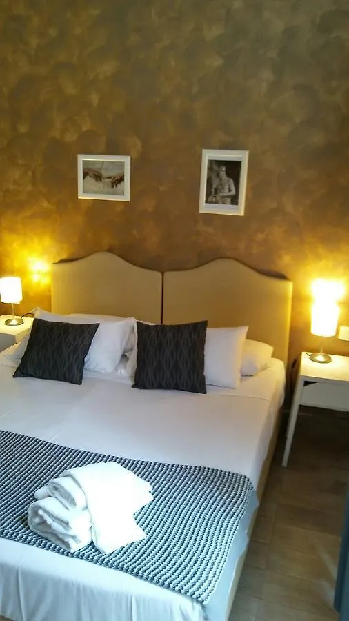 Amoroma Domus Bed & Breakfast